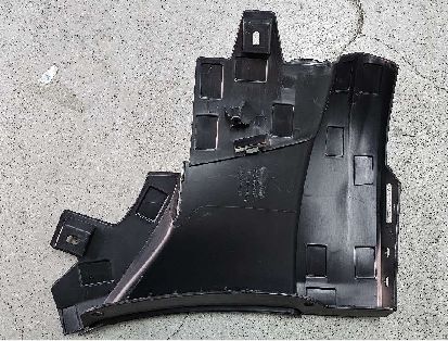 Tesla Model S 2021 Front Right Bumper Wheelhouse Liner Bracket 1564690-00-A