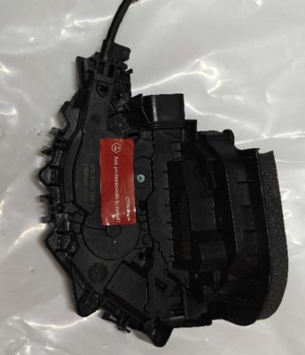 Tesla Model 3 2023+ Front Right Door Latch 1738945-01-D