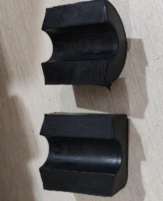 Front Stabilizer Bar Split Bushing For Tesla Model S(2012-2015) 1188487-00-D